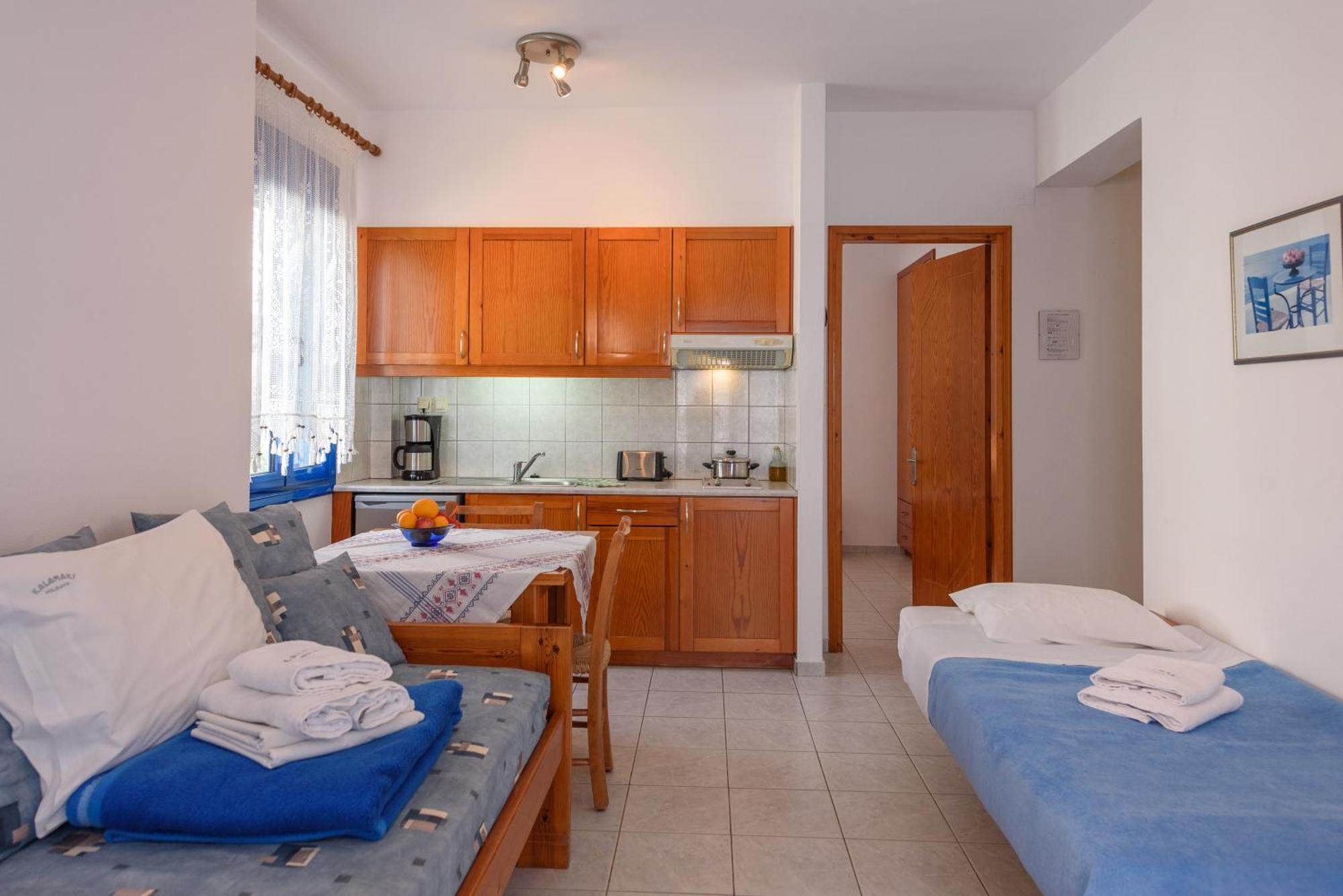 Kalamaki Holidays - Finikas Studios & Apartments Exterior photo