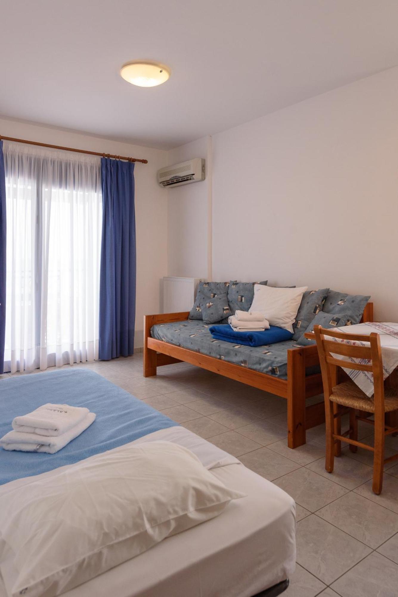 Kalamaki Holidays - Finikas Studios & Apartments Exterior photo