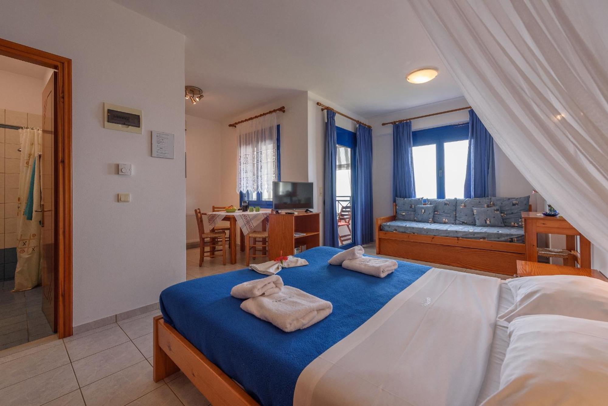 Kalamaki Holidays - Finikas Studios & Apartments Exterior photo