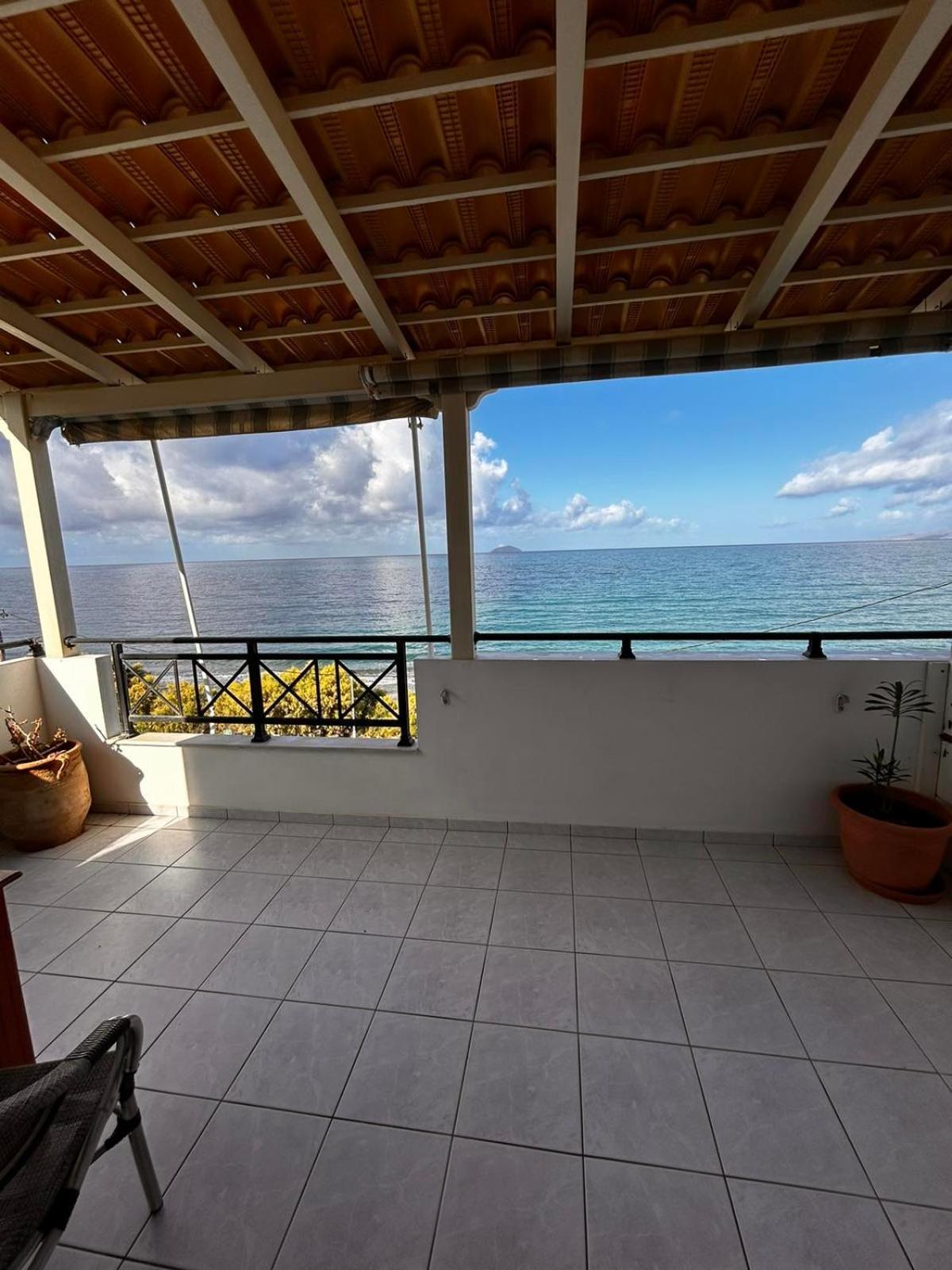 Kalamaki Holidays - Finikas Studios & Apartments Exterior photo